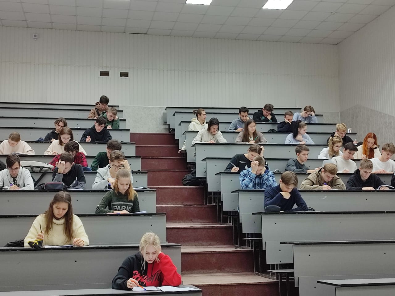 Состоялся I тур Олимпиады “Join us for English”